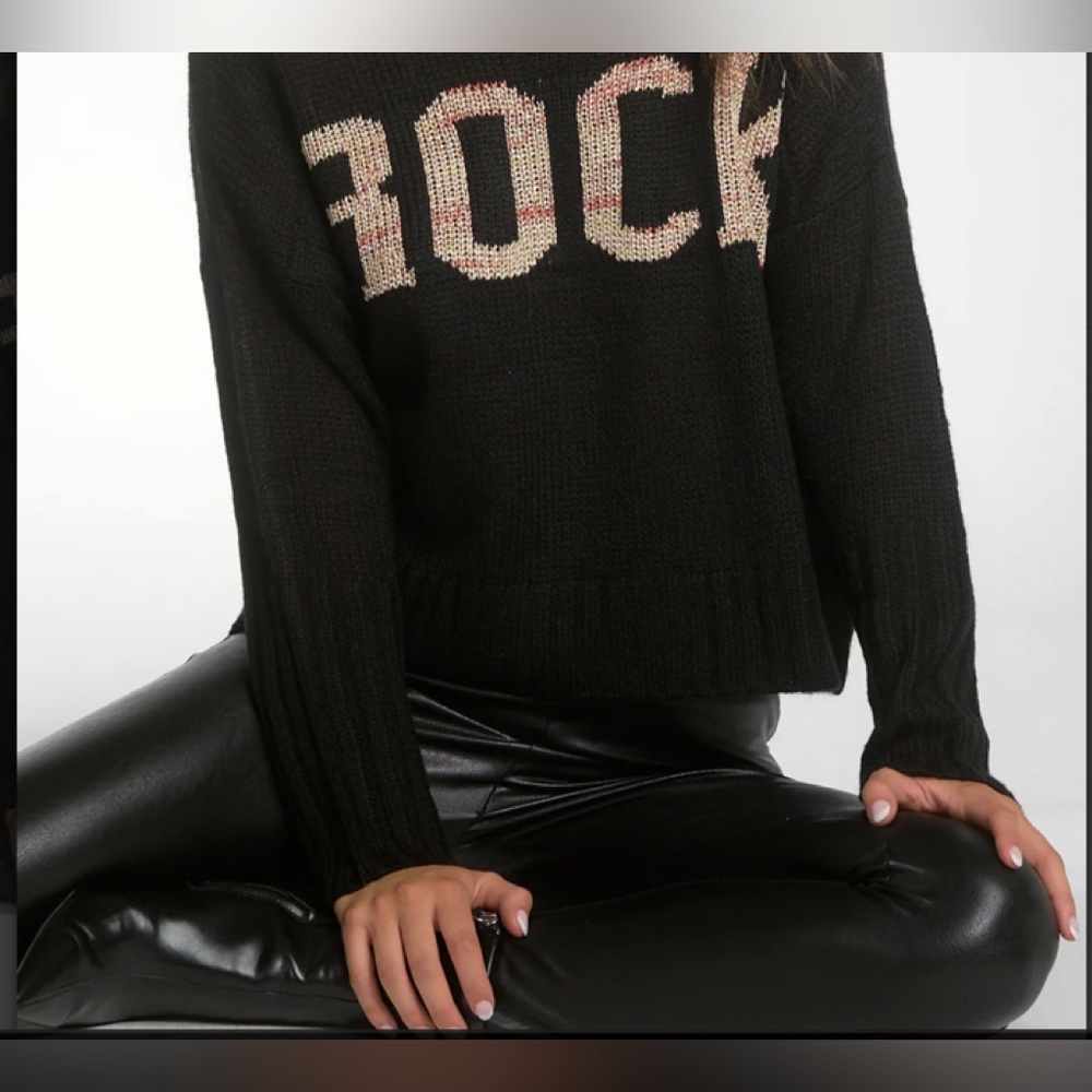 Elan ‘ROCK’ mock turtleneck swearwe